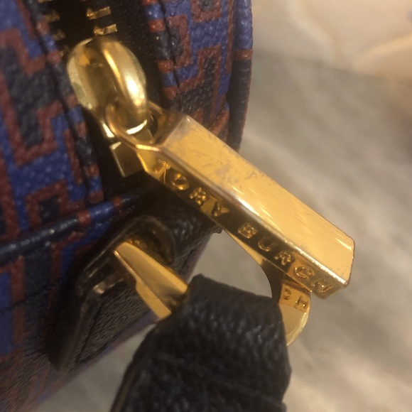 Authentic Tory Burch Crossbody Bag - Picture 5 of 8